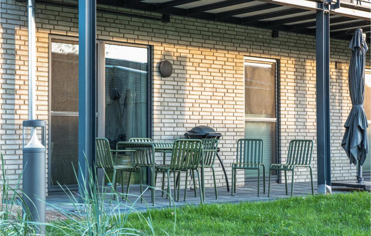 Amazing Apartment In Lembruch-Duemmer See Екстериор снимка